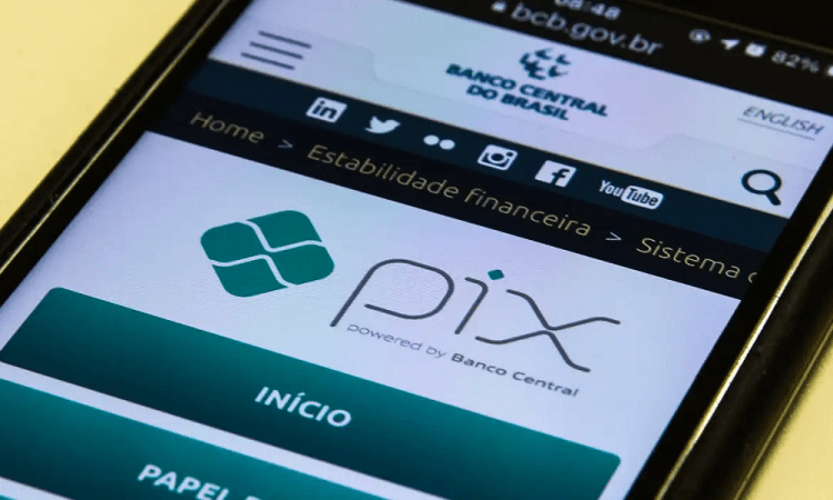 Entenda como a Receita fiscaliza transações e o que muda após revogação de norma do Pix