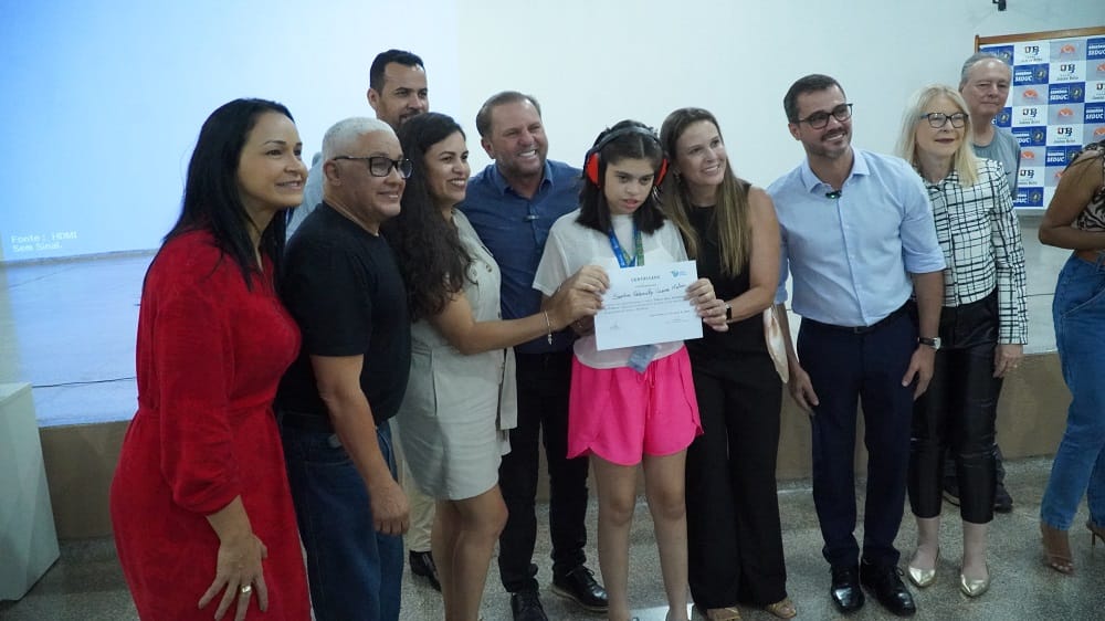 Escola do Legislativo encerra cursos de Libras e Edição e Filmagem em Cacoal com grande procura