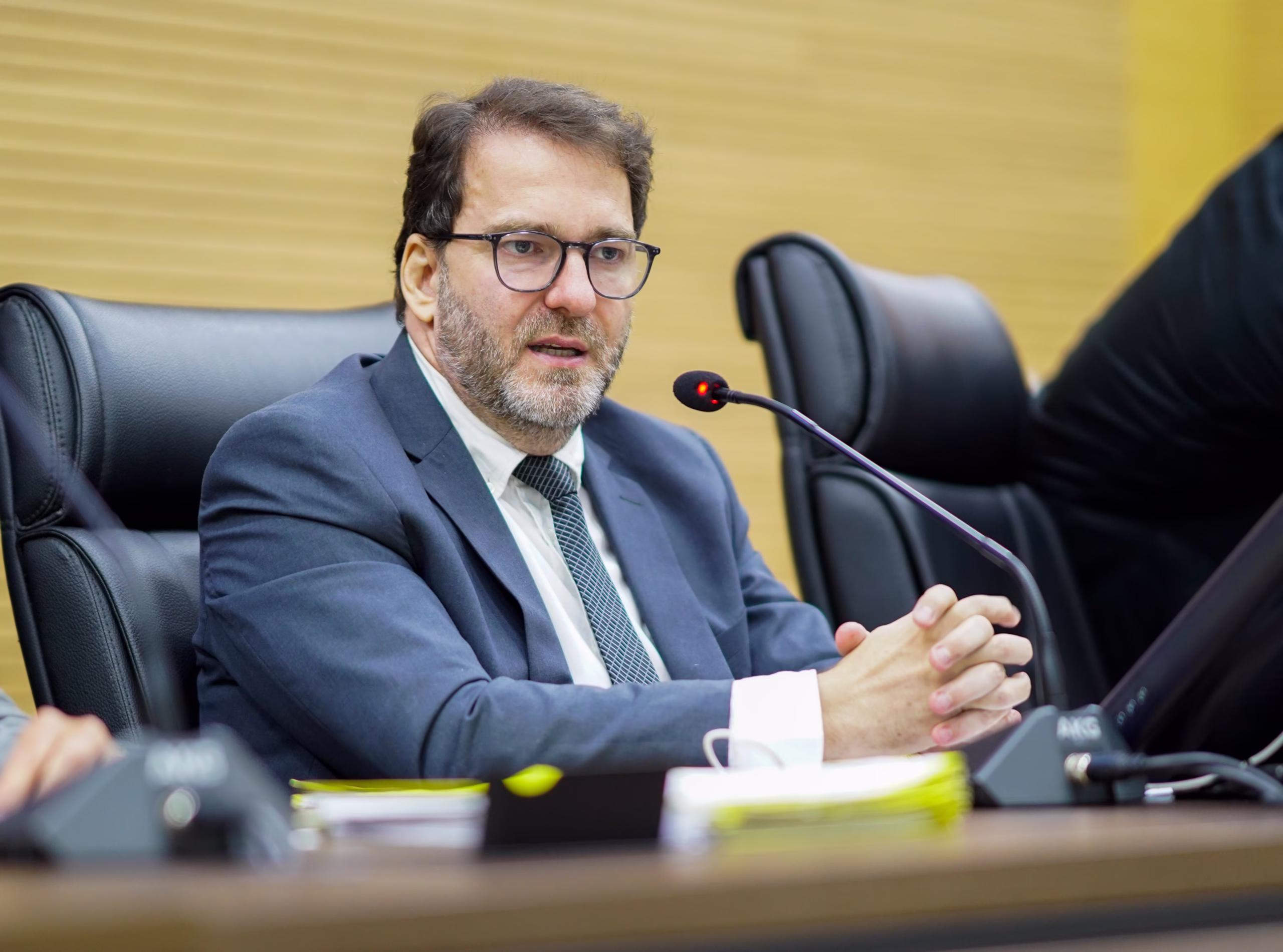 Deputado Alex Redano, Presidente da Assembleia Legislativa, cobra recuperação urgente da RO-478 em Costa Marques