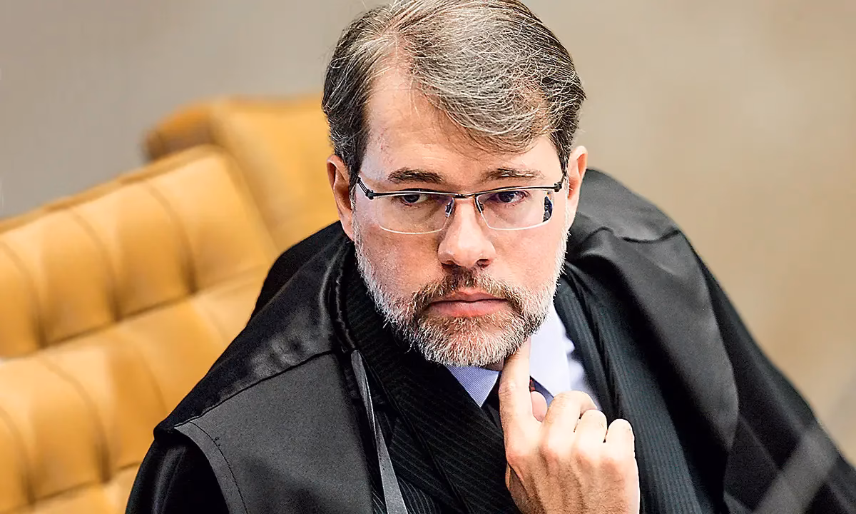 Toffoli toma posse no TSE e diz que Justiça não decide eleição