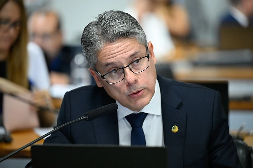 Direito da criança e do adolescente à natureza segue para o Plenário