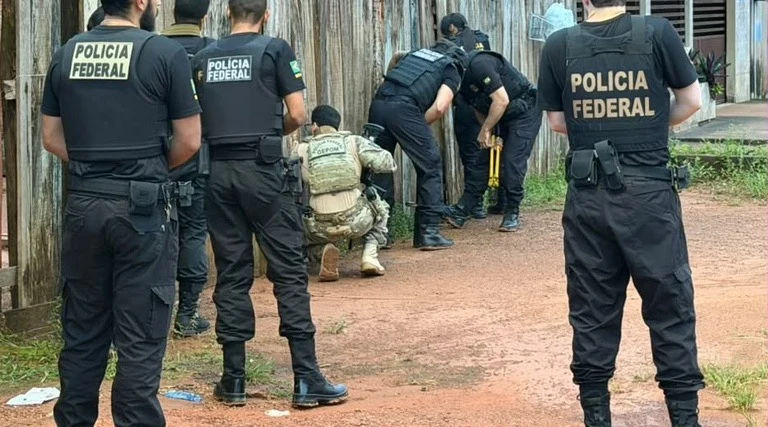 Operação Placa Marcada cumpre buscas contra suspeita de irregularidades em contratação pública em Rondônia