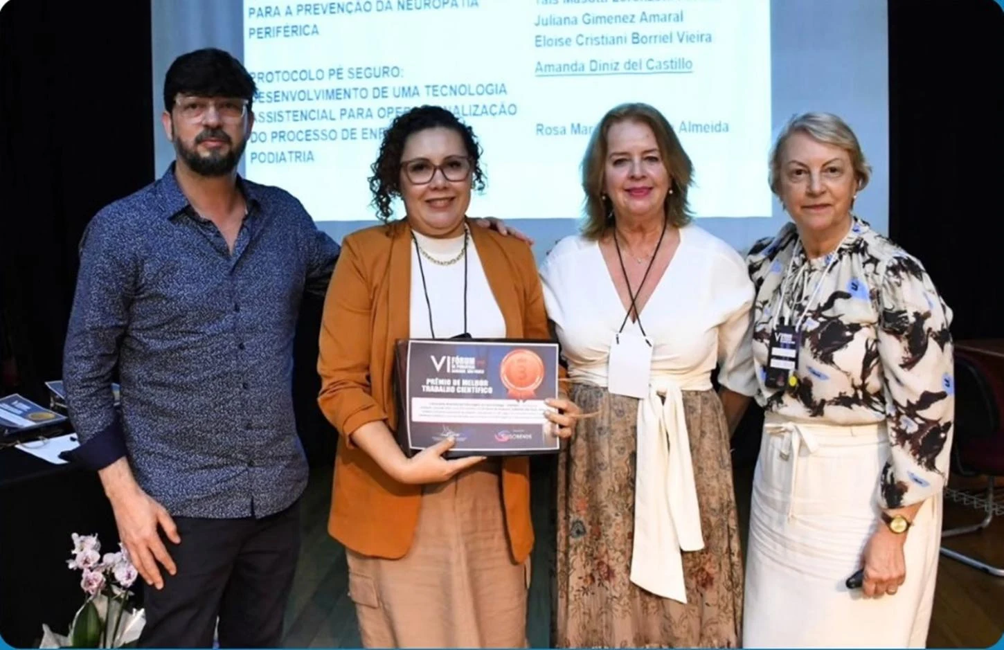 Enfermeira rondoniense recebe prêmio de melhor trabalho científico em fórum nacional de Podiatria