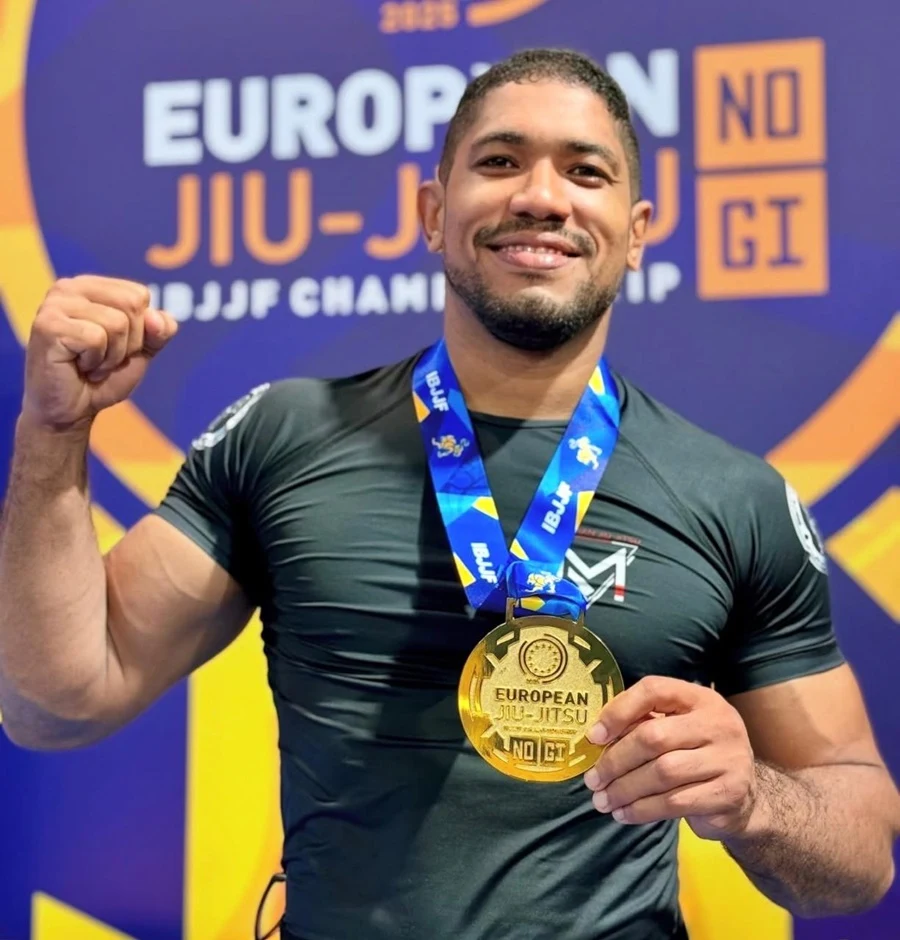 Policial militar de Rondônia conquista três medalhas de ouro em competição de jiu-jítsu na Espanha