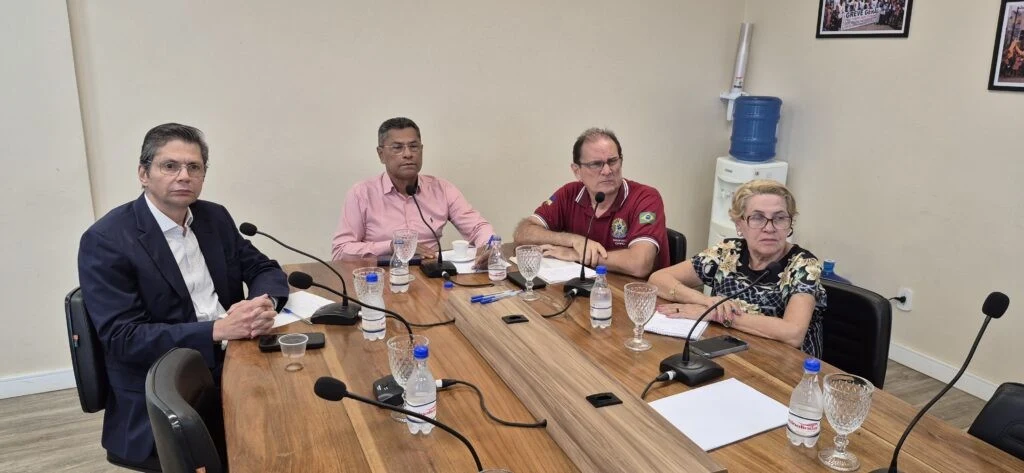 Em reunião com MGI, Sindsef/RO cobra reenquadramento de servidores e discute direitos de professores do ex-território