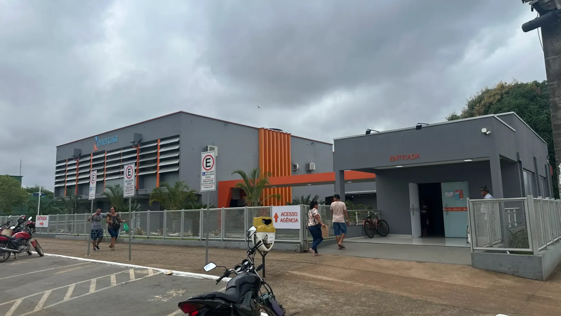 Energisa enfrenta pressão judicial com mais de 70 mil processos em Rondônia