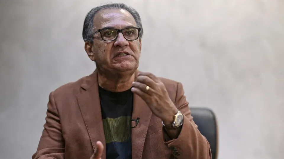 'Filhos de Bolsonaro são uns jumentos', diz Malafaia após carta de Flávio